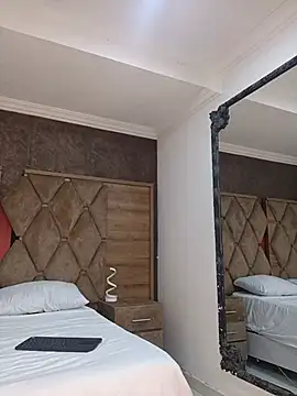 ThaliaHall 1 online show from July 10, 2026, 10:48 am