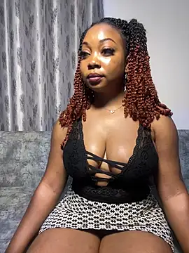 Hot Candyy  online show from July 17, 2026, 7:38 am