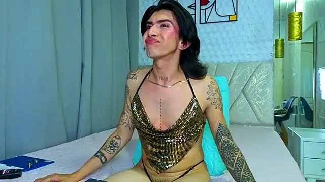 MissScarlett  online show from May 28, 2026, 12:40 am