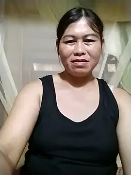 Snapshot of -Hatybi- chatting on June 15, 2026, 3:40 am -Hatybi- online show from June 15, 2026, 3:40 am