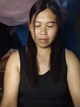 -Hatybi- online show from May 30, 2026, 9:48 am