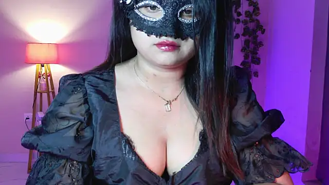 Snapshot of Red_Heart_ chatting on July 9, 2026, 5:01 pm Red Heart online show from July 9, 2026, 5:01 pm
