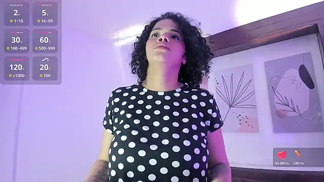 Snapshot of Atenajb_ chatting on June 6, 2026, 3:23 am Atenajb online show from June 6, 2026, 3:23 am