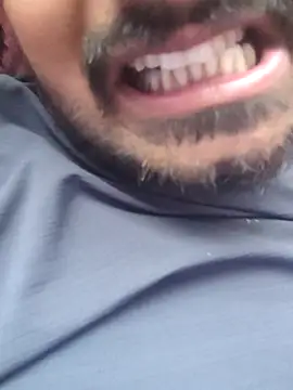 Snapshot of MSD1999AKASH chatting on June 8, 2026, 11:33 am MSD1999AKASH online show from June 8, 2026, 11:33 am