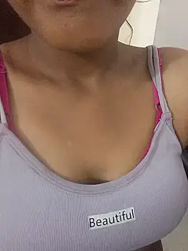 sexy kajal9 online show from June 4, 2026, 5:12 am