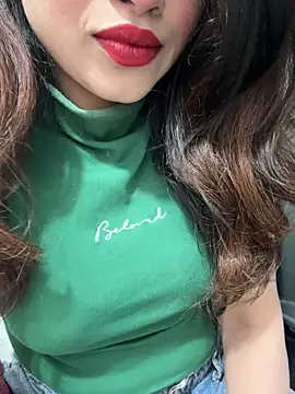 Yours riya11 online show from June 20, 2026, 4:12 pm