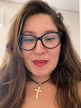 rebel-blondie online show from June 15, 2026, 2:06 pm
