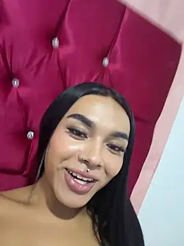 Snapshot of _Tinaqueen chatting on June 13, 2026, 2:31 am Tinaqueen online show from June 13, 2026, 2:31 am