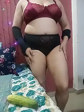 Snapshot of Pooki_girl chatting on June 29, 2026, 7:26 am Pooki girl online show from June 29, 2026, 7:26 am
