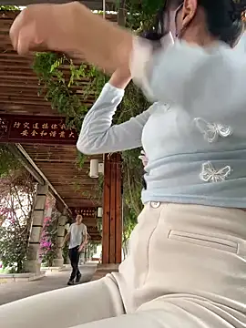 Xiao Mao meow online show from June 5, 2026, 4:50 am
