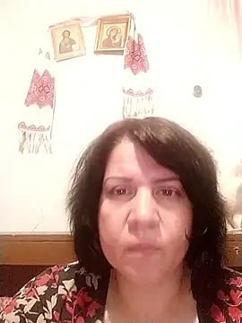 LinaLuna999 online show from June 7, 2026, 6:02 pm