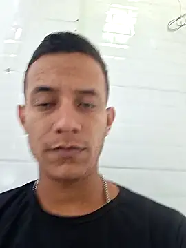 Teusnovinho28 online show from June 18, 2026, 3:50 pm