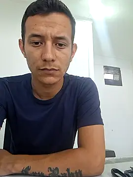 Teusnovinho28 online show from June 17, 2026, 2:16 pm