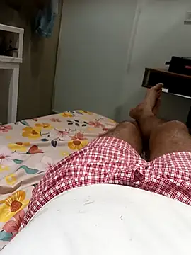 indiboy009 online show from December 15, 2025, 3:40 pm