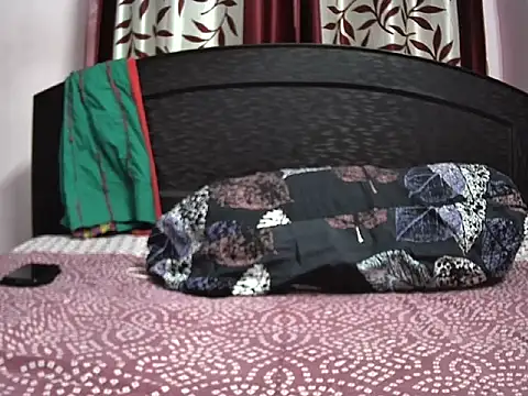 Snapshot of indiboy009 chatting on October 15, 2025, 2:14 pm indiboy009 online show from October 15, 2025, 2:14 pm