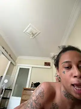 Snapshot of Kira_nyxx chatting on July 24, 2026, 11:28 am Kira nyxx online show from July 24, 2026, 11:28 am