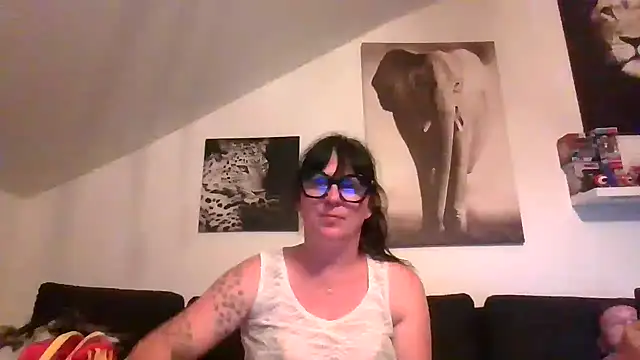 Snapshot of sexujuly88 chatting on July 12, 2026, 8:53 pm sexujuly88 online show from July 12, 2026, 8:53 pm