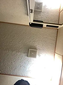 honeycum444 online show from June 1, 2026, 2:56 am