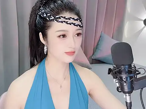 Momo-Wow online show from June 1, 2026, 5:51 am