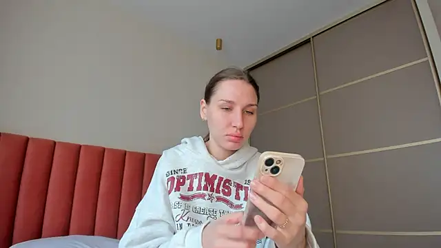 Snapshot of SofiClimbing chatting on March 22, 2025, 3:09 am SofiClimbing online show from March 22, 2025, 3:09 am