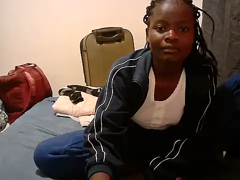 BerryJulie online show from June 2, 2026, 3:01 pm