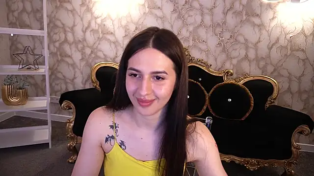 AlesiaDessmond online show from July 18, 2026, 7:11 pm