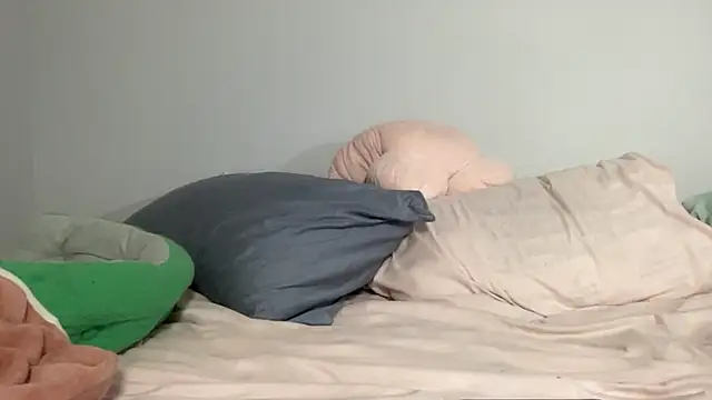 Snapshot of maddiliz chatting on October 2, 2025, 3:43 am maddiliz online show from October 2, 2025, 3:43 am