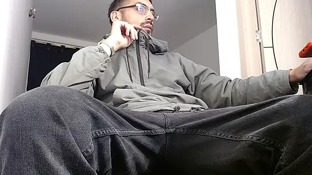 Snapshot of MalekXarxxx chatting on July 1, 2026, 4:46 am MalekXarxxx online show from July 1, 2026, 4:46 am
