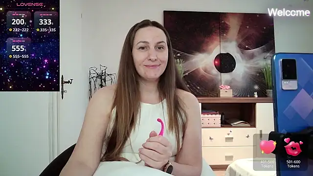 Yevgeshka-Milashka online show from February 17, 2025, 4:17 pm
