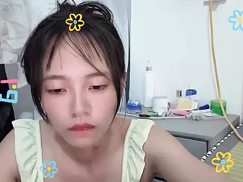 xiaolei-99 online show from June 4, 2026, 6:29 am
