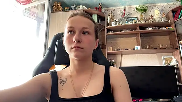 TaIliedGuest online show from July 22, 2026, 5:42 am