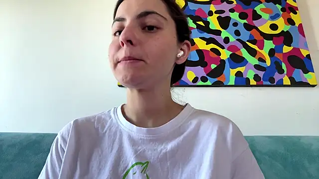 Snapshot of MarisaKomar chatting on June 29, 2026, 10:26 am MarisaKomar online show from June 29, 2026, 10:26 am