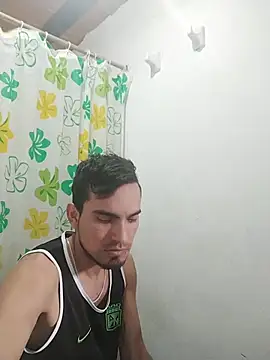 Snapshot of Killiam_boy chatting on June 9, 2026, 1:56 pm Killiam boy online show from June 9, 2026, 1:56 pm
