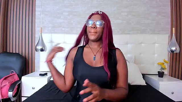 SamanthaRua online show from June 6, 2026, 3:06 pm
