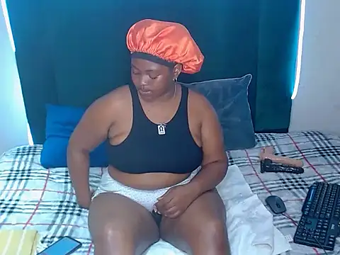 X Lorraine X online show from June 3, 2026, 4:44 pm