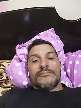 RIchar05 online show from June 17, 2026, 8:41 pm