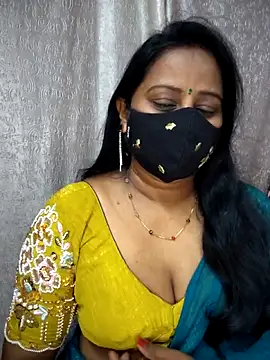 Snapshot of Nithya_ chatting on June 14, 2026, 6:47 am Nithya online show from June 14, 2026, 6:47 am