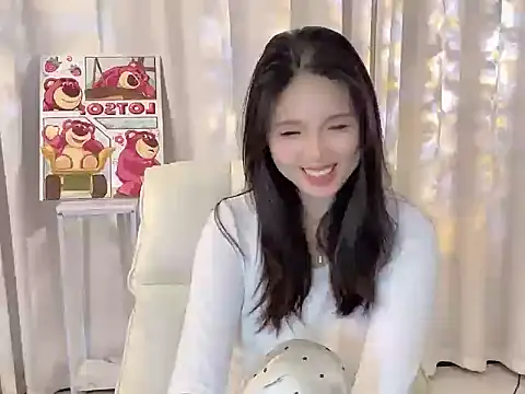 xiao--su online show from June 26, 2026, 6:19 am