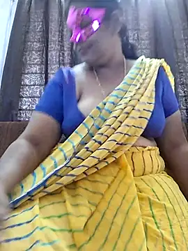 Snapshot of Hot_Sreeja_Tamil chatting on July 14, 2026, 3:55 am Hot Sreeja Tamil online show from July 14, 2026, 3:55 am