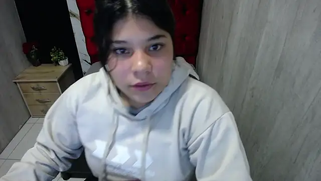 Snapshot of tiana_wolf chatting on June 16, 2026, 12:05 pm tiana wolf online show from June 16, 2026, 12:05 pm