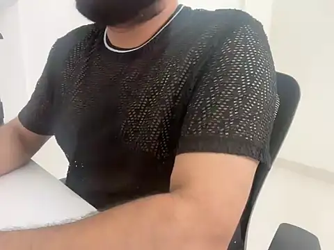 Snapshot of aaosex chatting on August 3, 2026, 8:33 am aaosex online show from August 3, 2026, 8:33 am