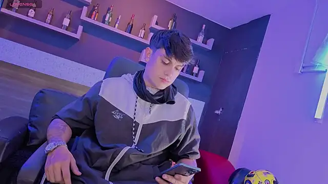 Snapshot of angel_still_ chatting on July 19, 2026, 4:10 am angel still online show from July 19, 2026, 4:10 am