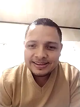 EnzoDesire online show from July 1, 2026, 7:52 am