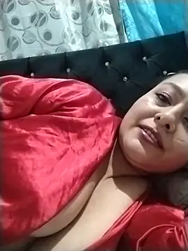 sussan sexymilf online show from August 1, 2026, 7:50 am