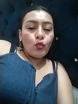 sussan sexymilf online show from July 17, 2026, 9:34 pm