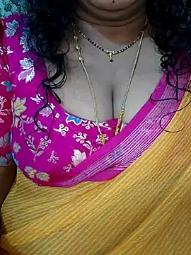 Snapshot of Luckypapa_telugu chatting on July 20, 2026, 5:37 am Luckypapa telugu online show from July 20, 2026, 5:37 am