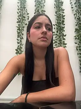 SophiCastro09  online show from July 18, 2026, 4:26 pm