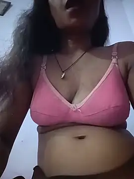 kajal jain00 online show from July 3, 2026, 10:49 pm