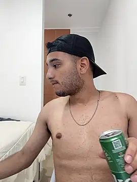 Thiago Stone1 online show from June 27, 2026, 5:41 pm