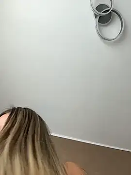 BabesGoWild online show from October 31, 2025, 11:07 am